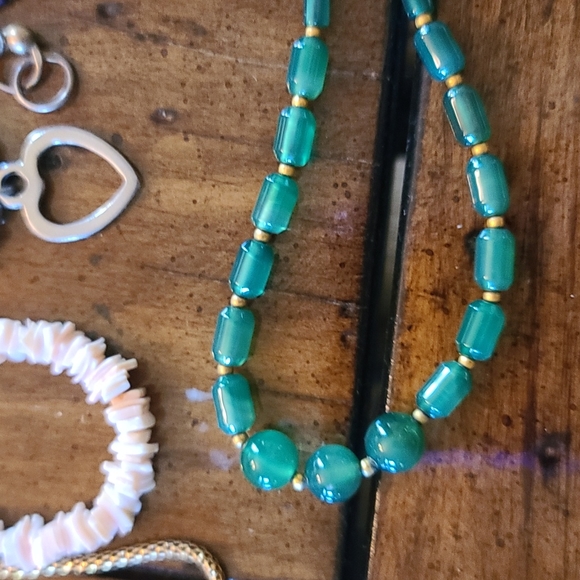 70 Items of Vintage jewelry - Picture 6 of 15